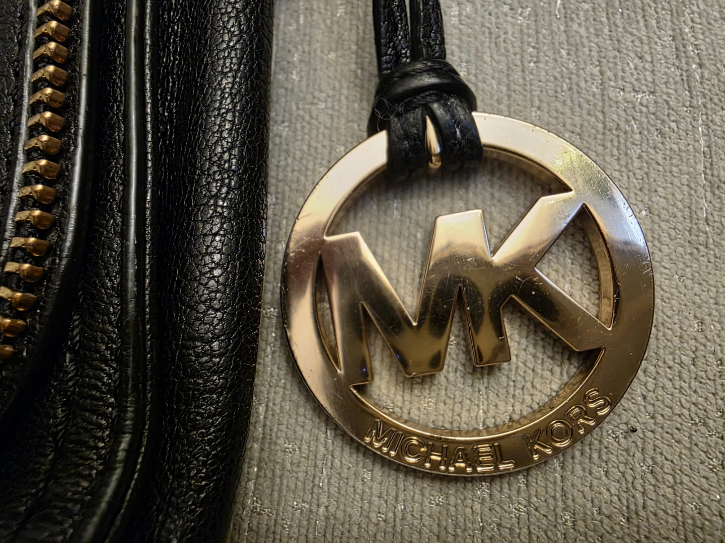 Michael Kors Black Leather Crossbody Bag - photo 3