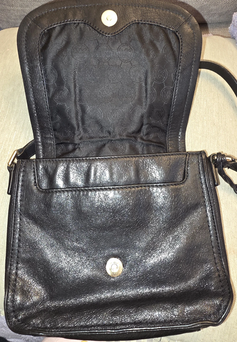 Michael Kors Black Leather Crossbody Bag - photo 5