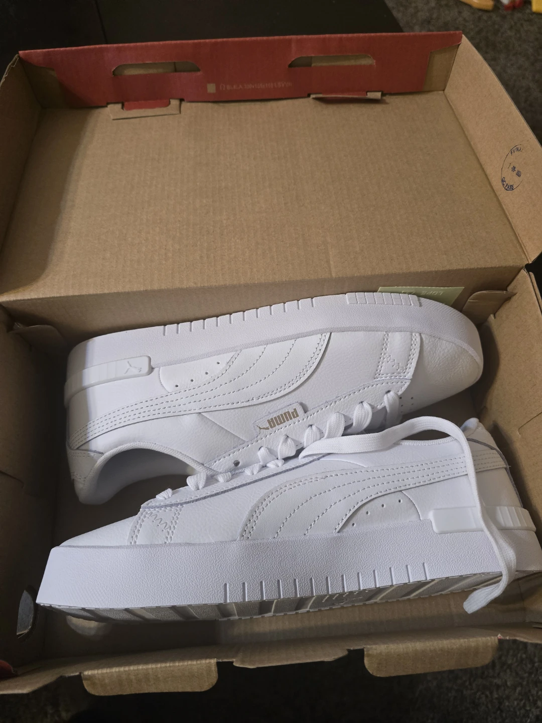 New Puma Court Sneaker - Women's Size 8.5