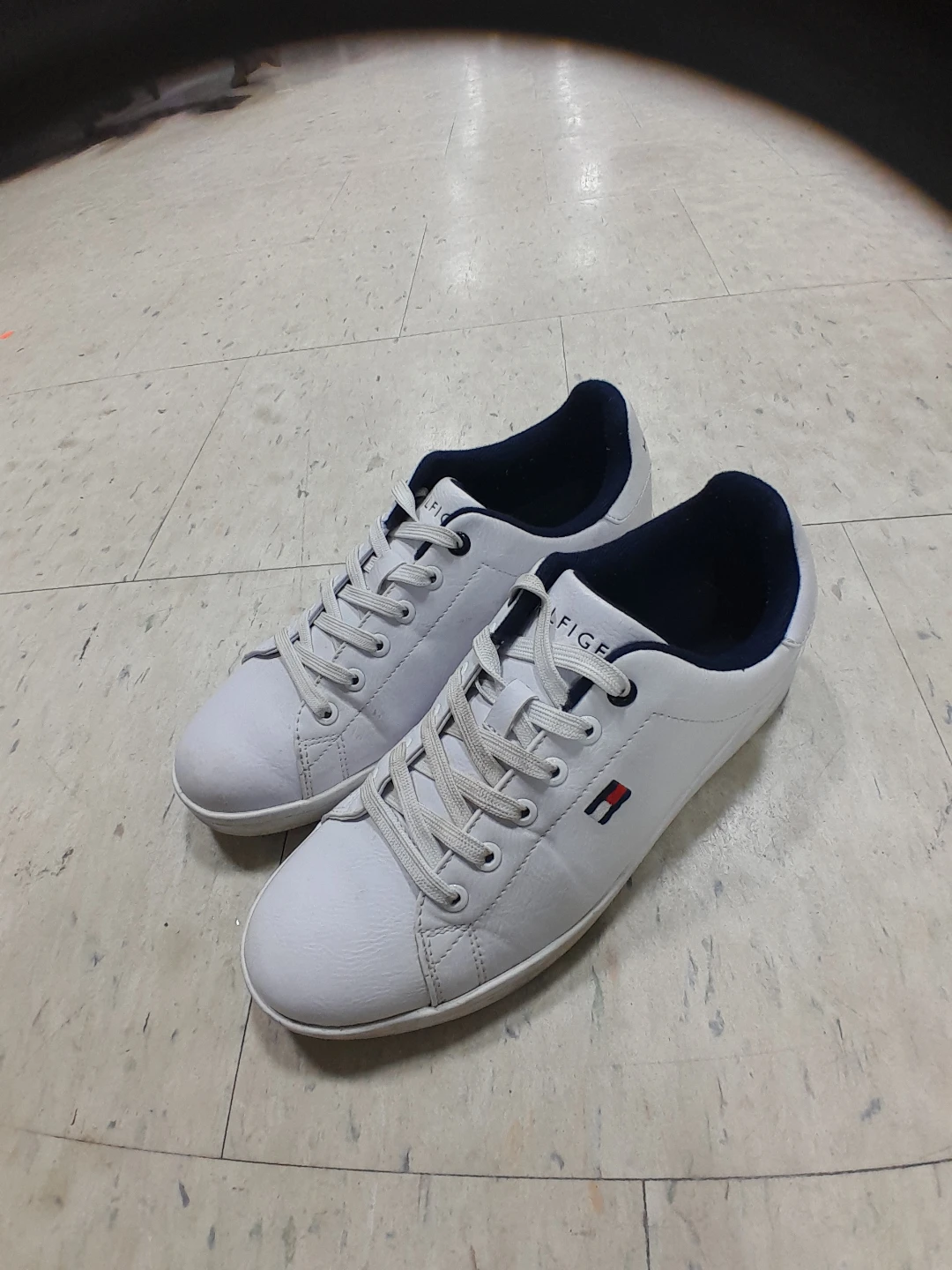 Tommy Hilfiger White Sneakers Solid Men's Size 9 - photo 4