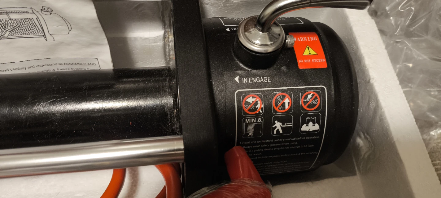 VEVOR 12000 lbs Winch - New in Box - photo 4