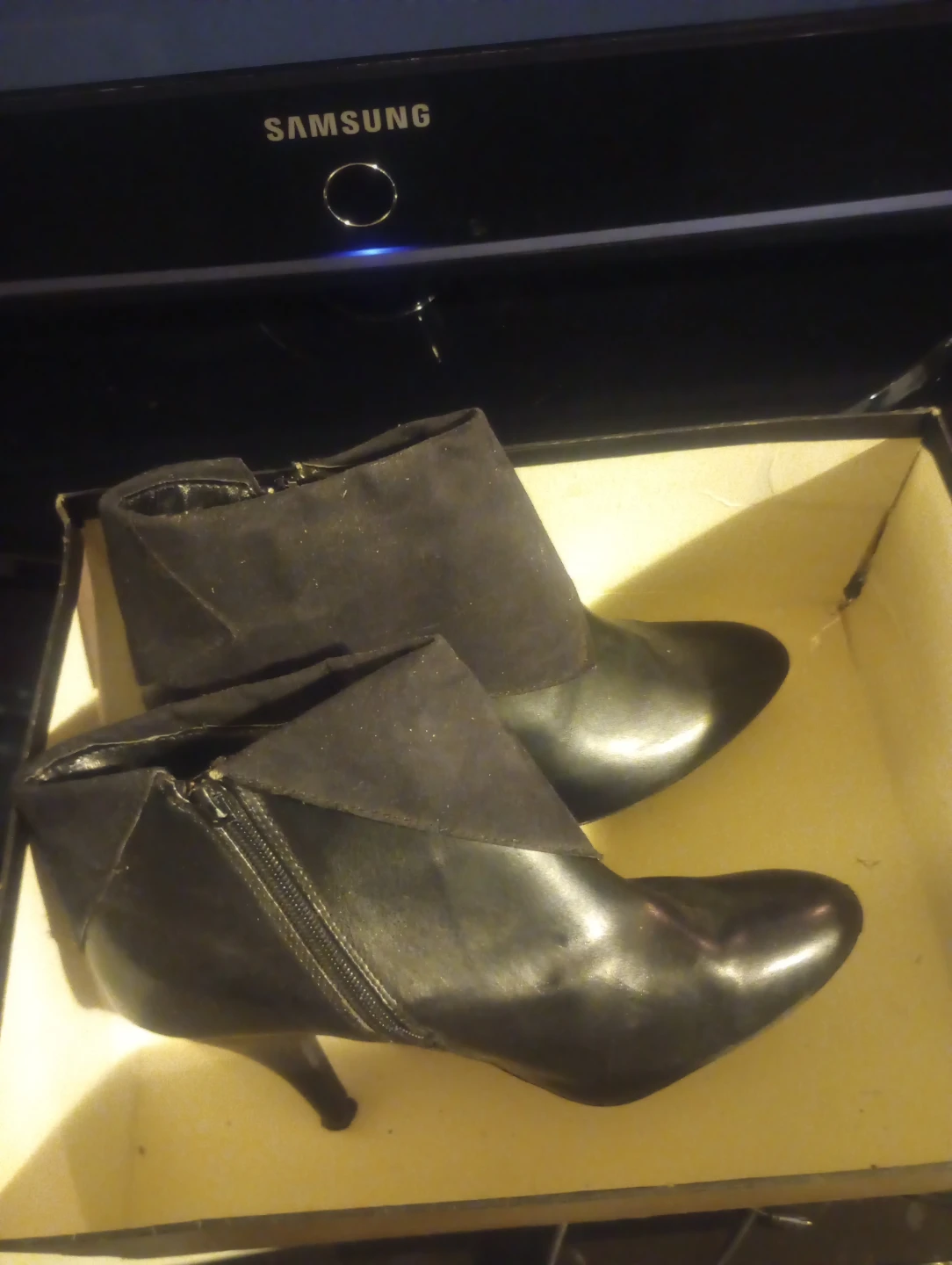Jules + James Black Leather Ankle Boots