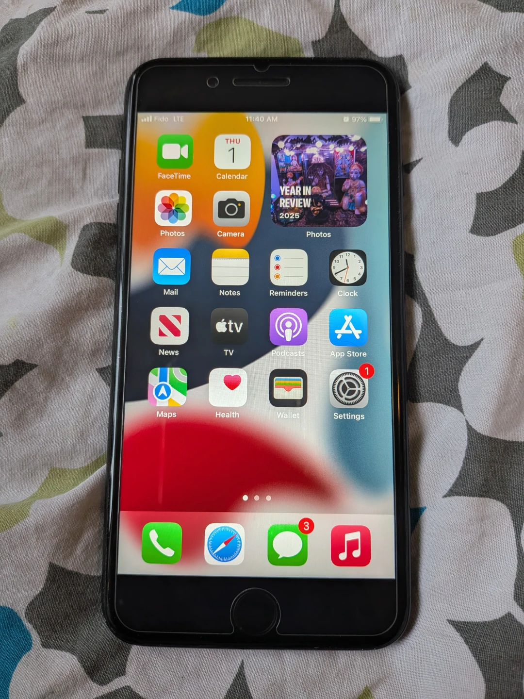 iPhone 7 Plus Black with Case & Screen Protector