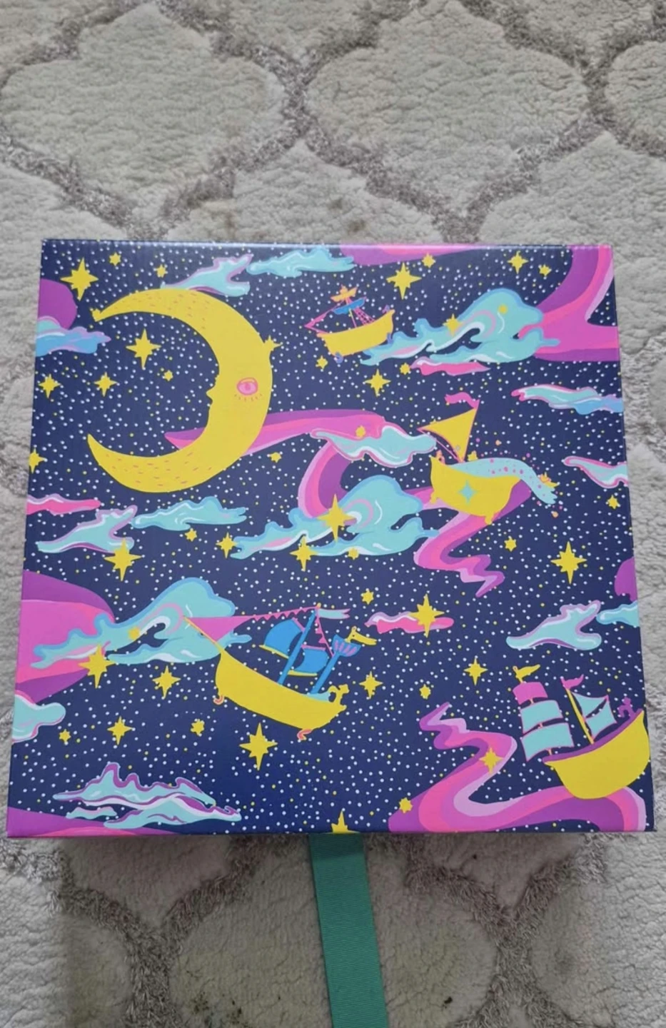 Lush Dreamland Bath Bomb Set with Sleep Mask - photo 2