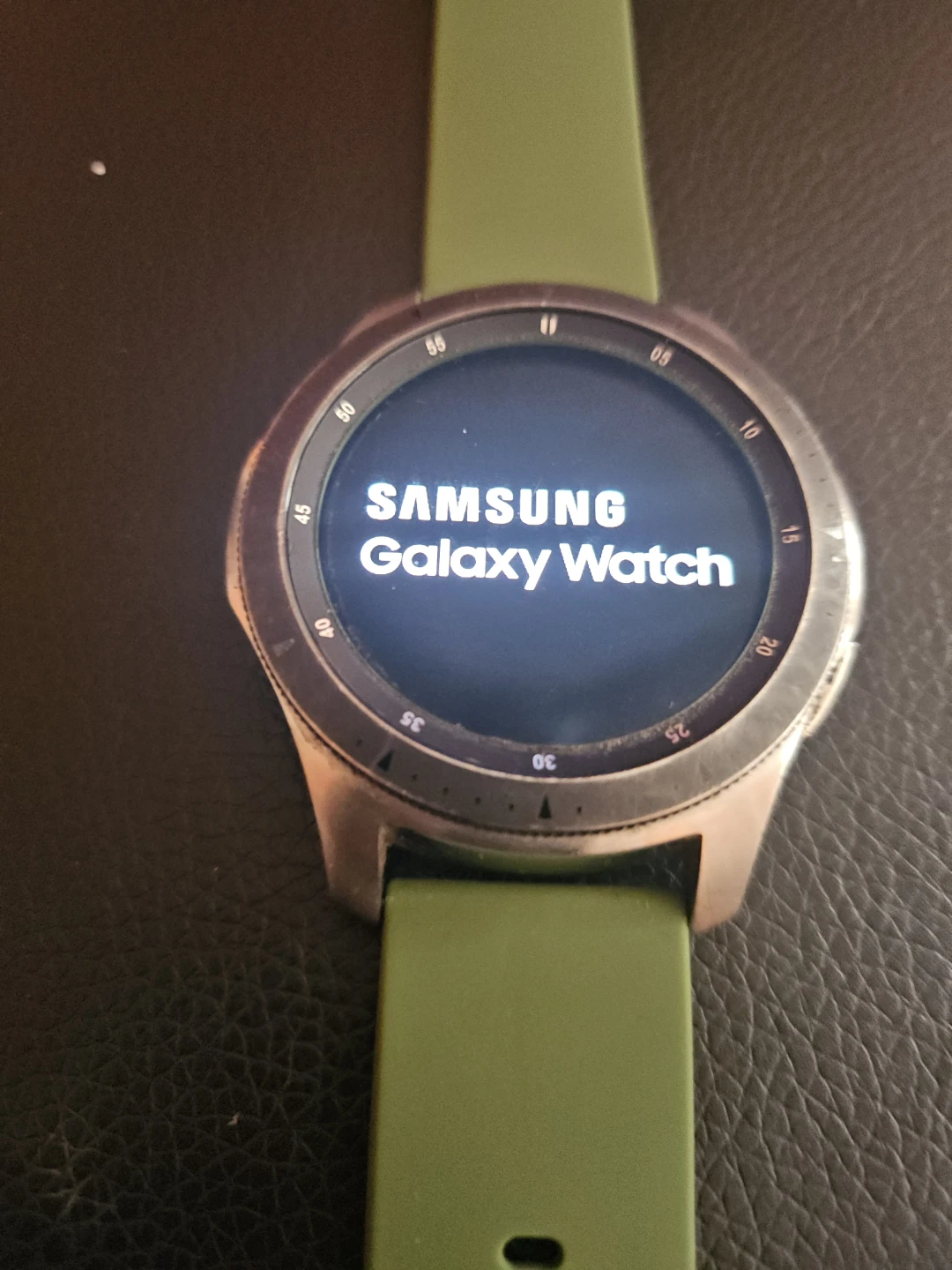 Samsung Galaxy Watch - Green Band - photo 2
