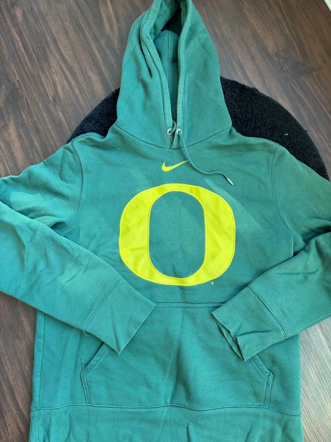 Nike Oregon Hoodie - Size M - photo 2