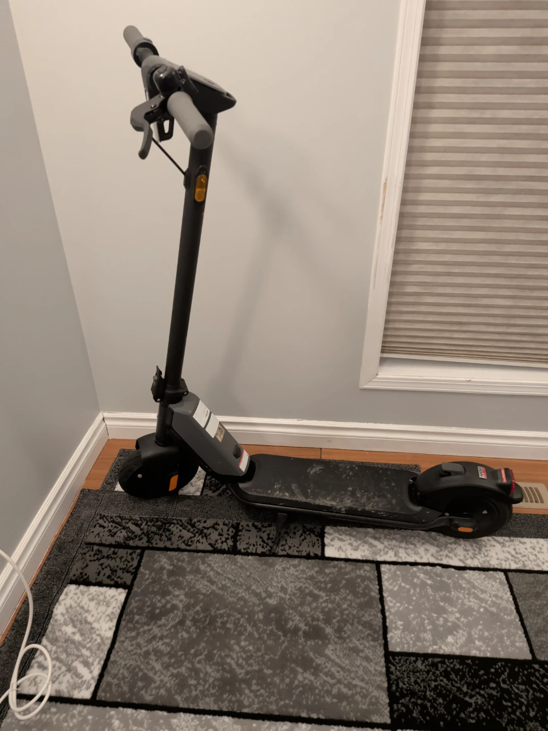 Segway Ninebot KickScooter KQi1 Pro
