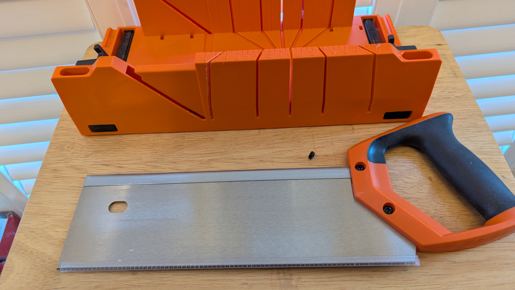 Navaris Mitre Box with Saw