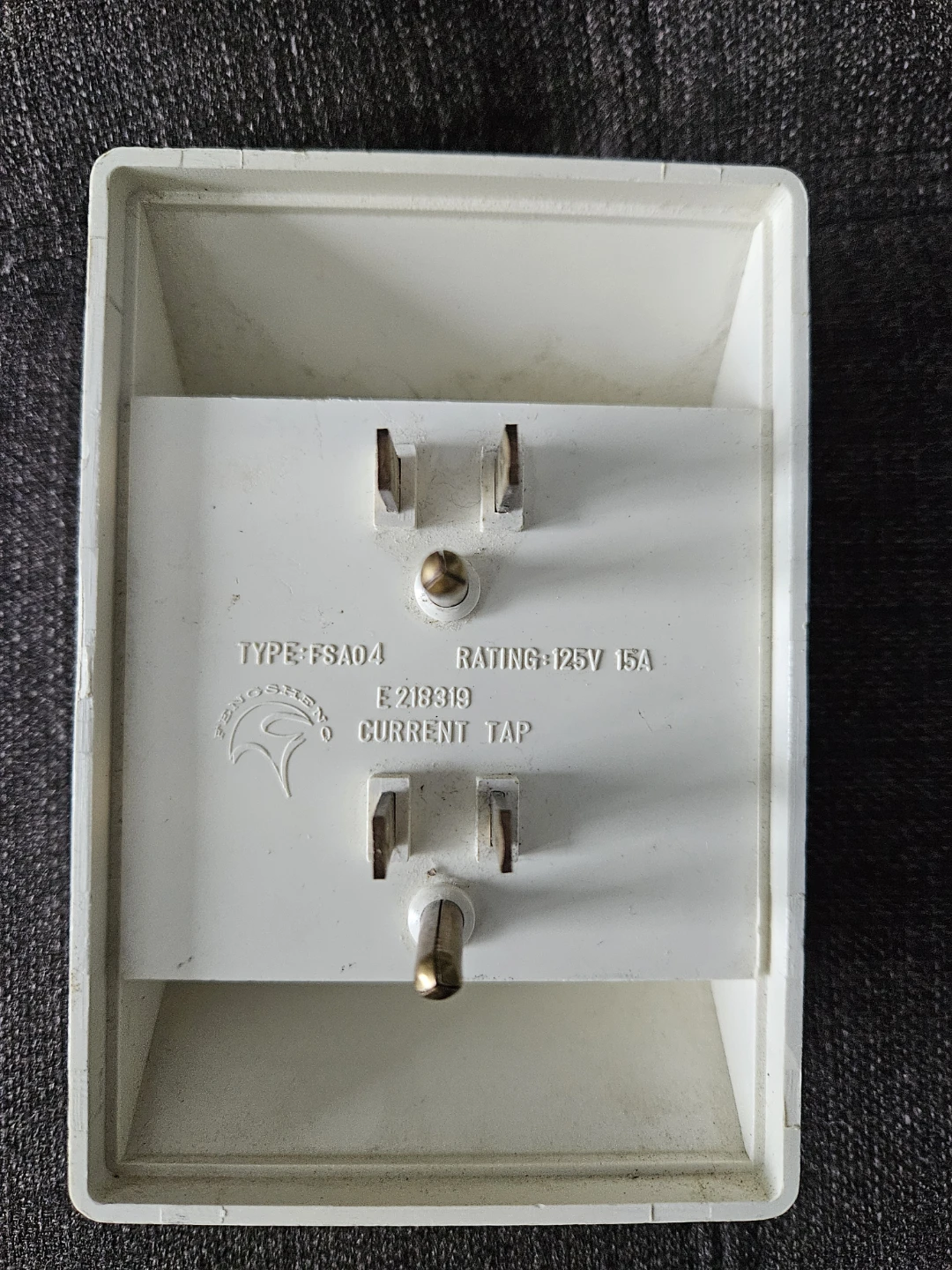 🥕 Electric Outlet Adapter Current Tap 600J 125V 15A - photo 2