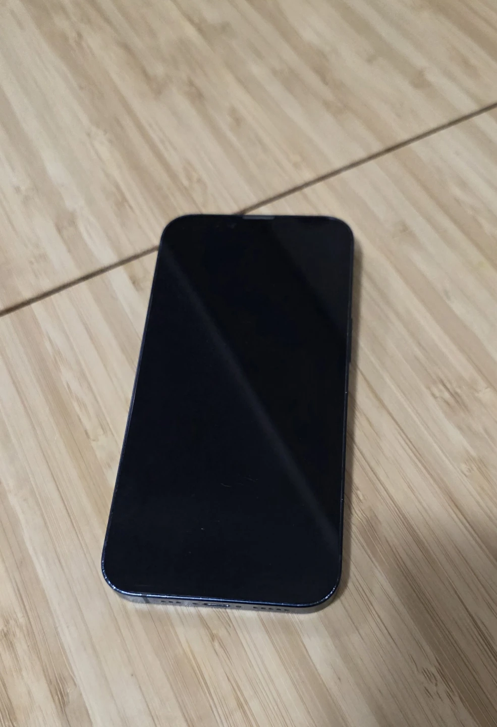 Apple iPhone 14 - Black - photo 4