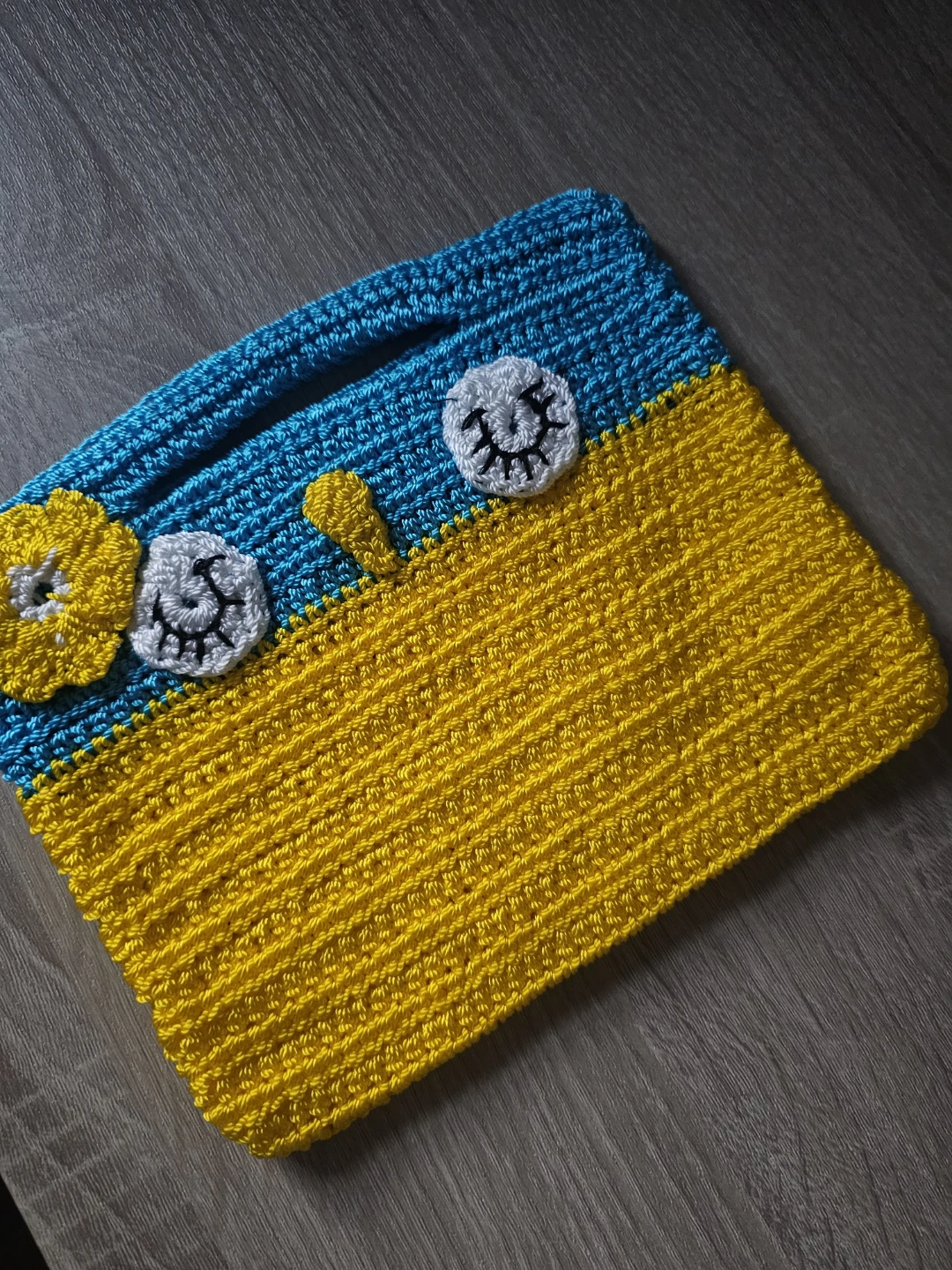 Crochet Pouch Bag Blue Yellow brid Face with flower