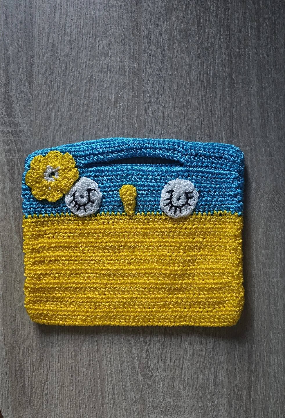 Crochet Pouch Bag Blue Yellow brid Face with flower - photo 2