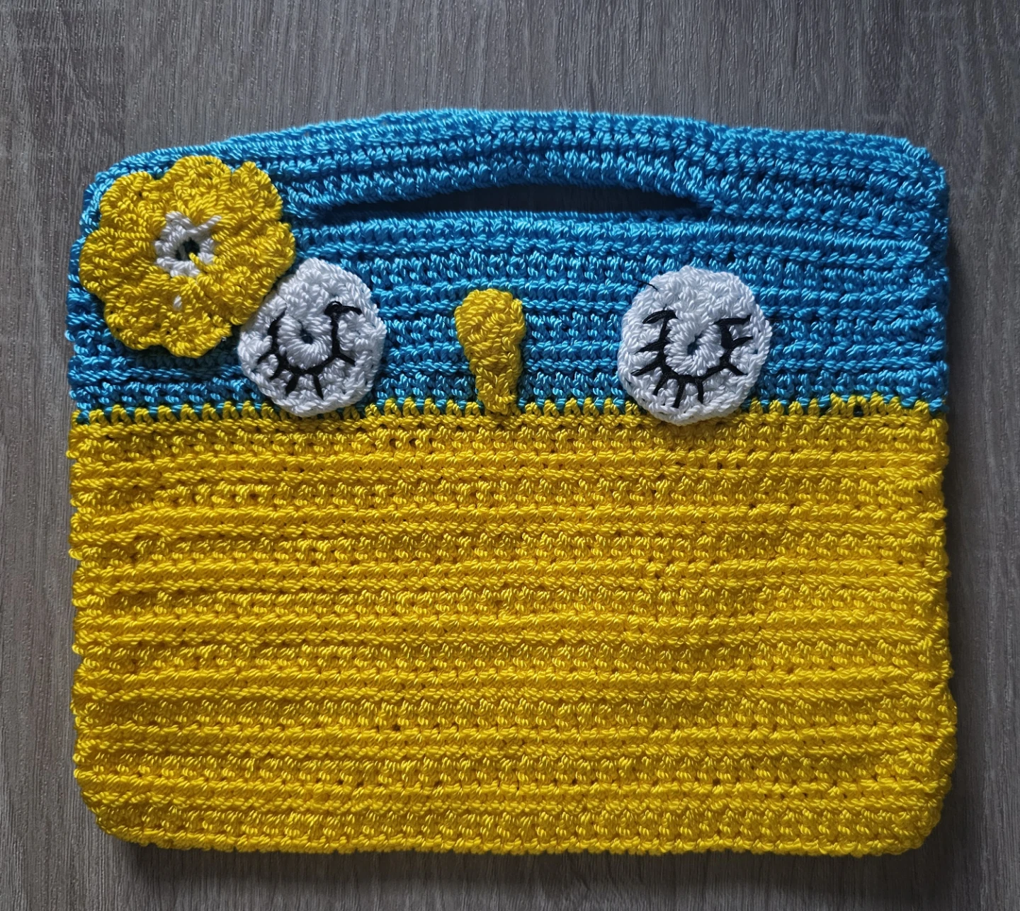 Crochet Pouch Bag Blue Yellow brid Face with flower - photo 3