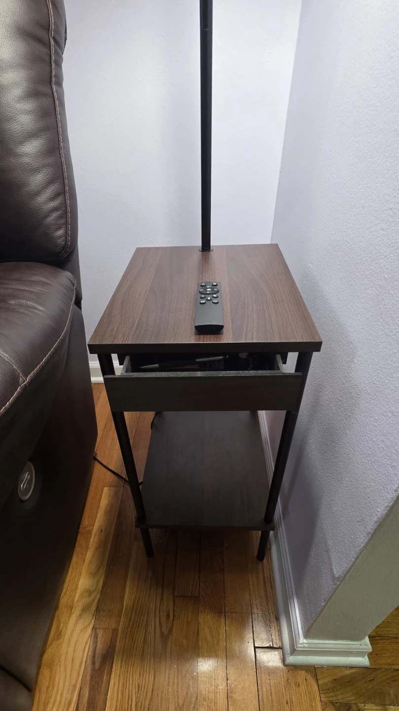 Set of 2 End tables with build in lamp. - photo 3