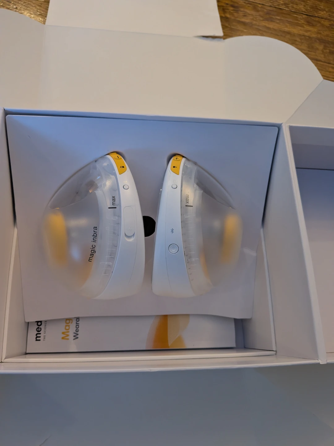 Medela Magic InBra Wearable Breast Pump - photo 2