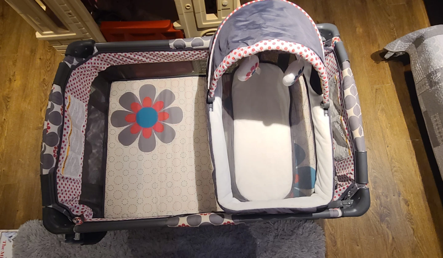 Baby Trend Playard - Portable Crib & Bassinet - photo 3