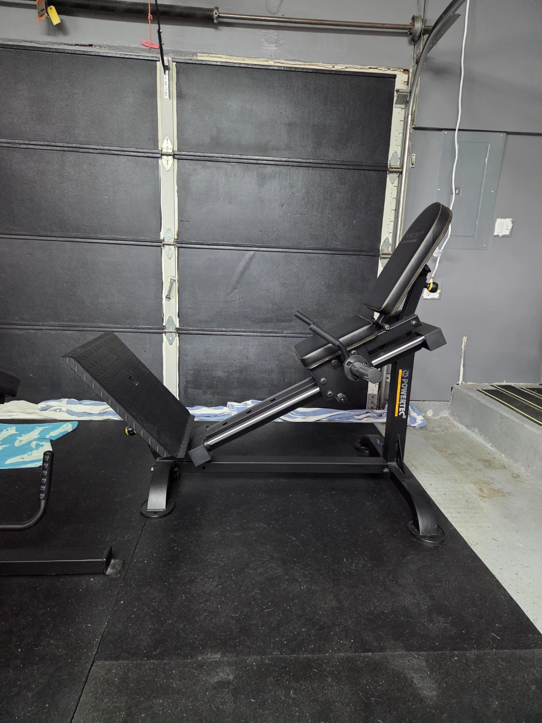 Powertec Leg Press Machine - photo 2