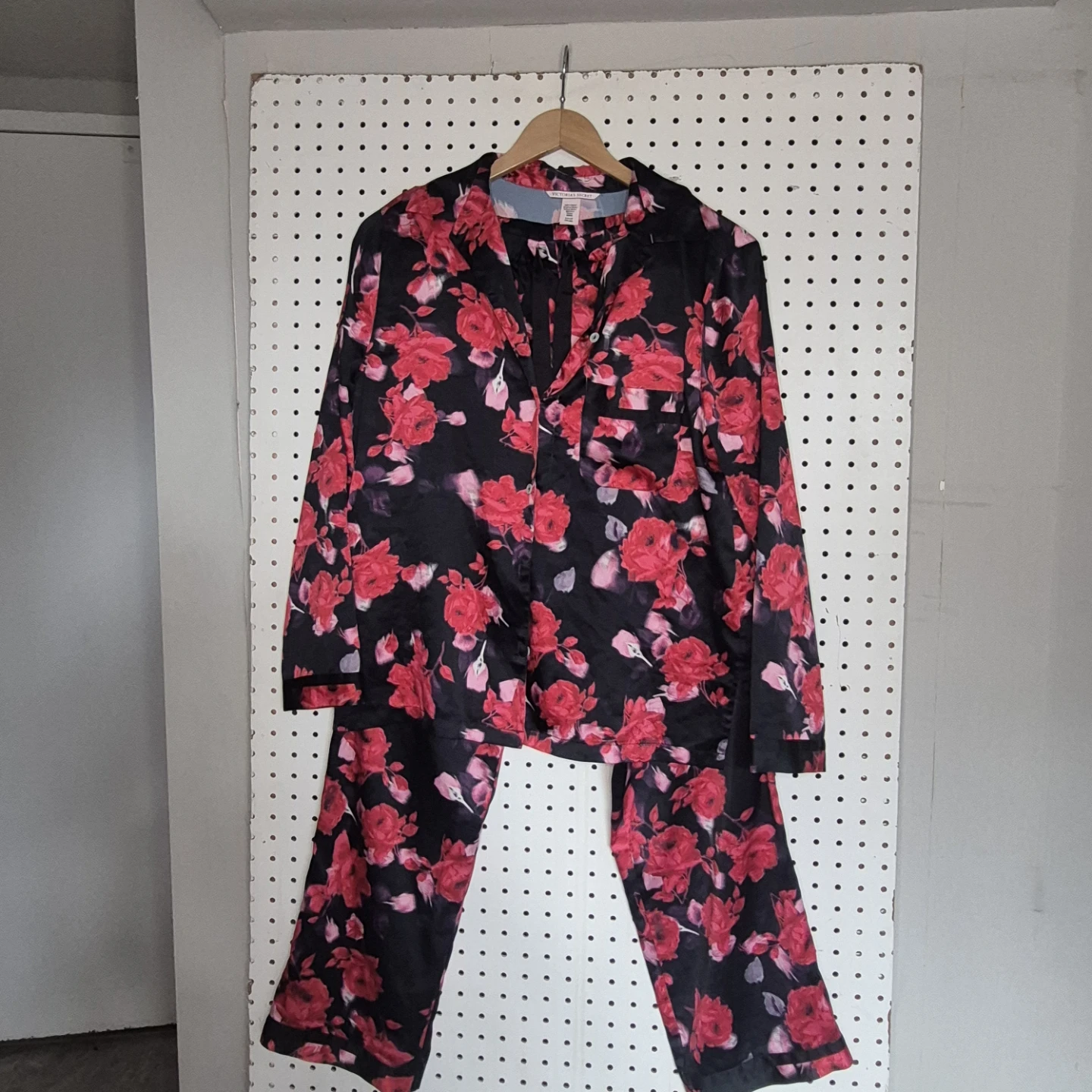 Victoria's Secret Floral Pajama Set - photo 4