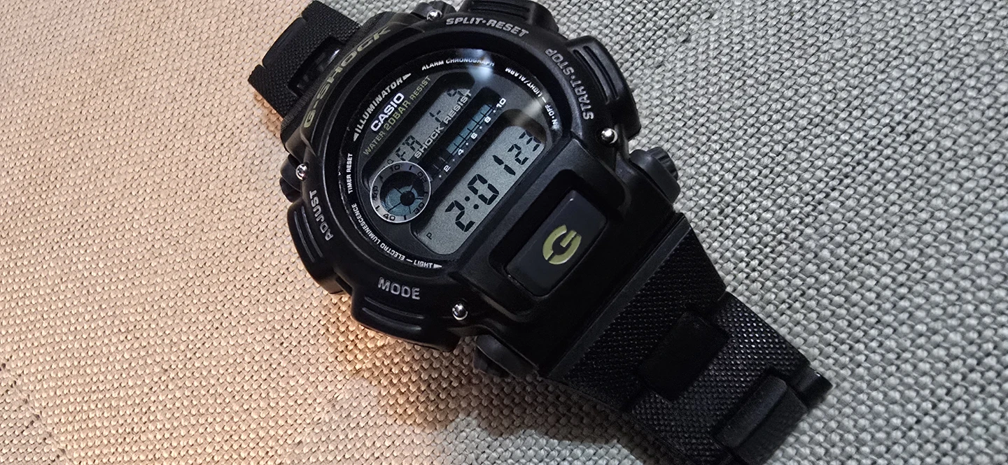Casio G-Shock DW-9052 Black Watch - photo 5
