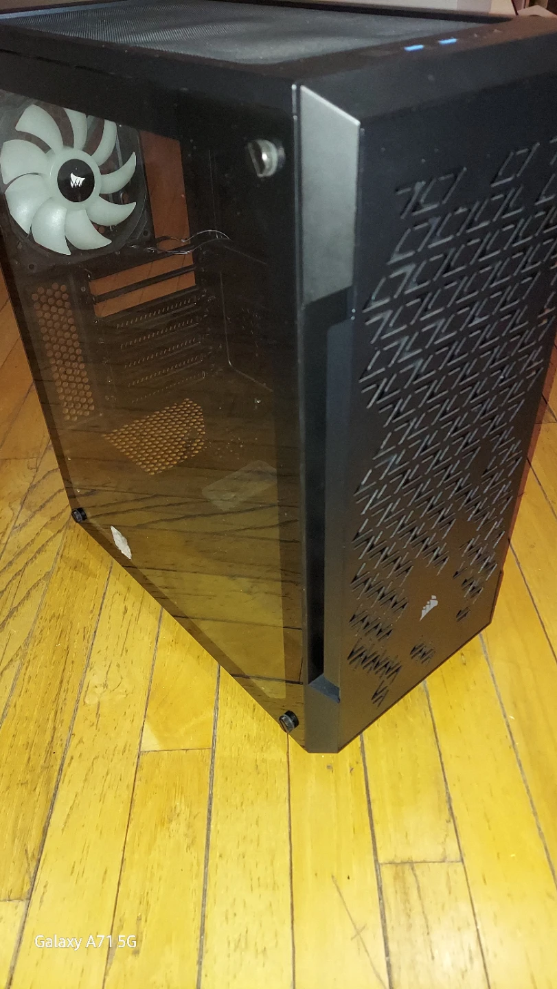 Corsair Mid-Tower ATX Computer Case