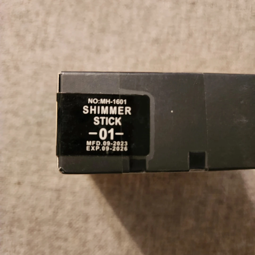 Magical Halo Shimmer Stick 01 - photo 4