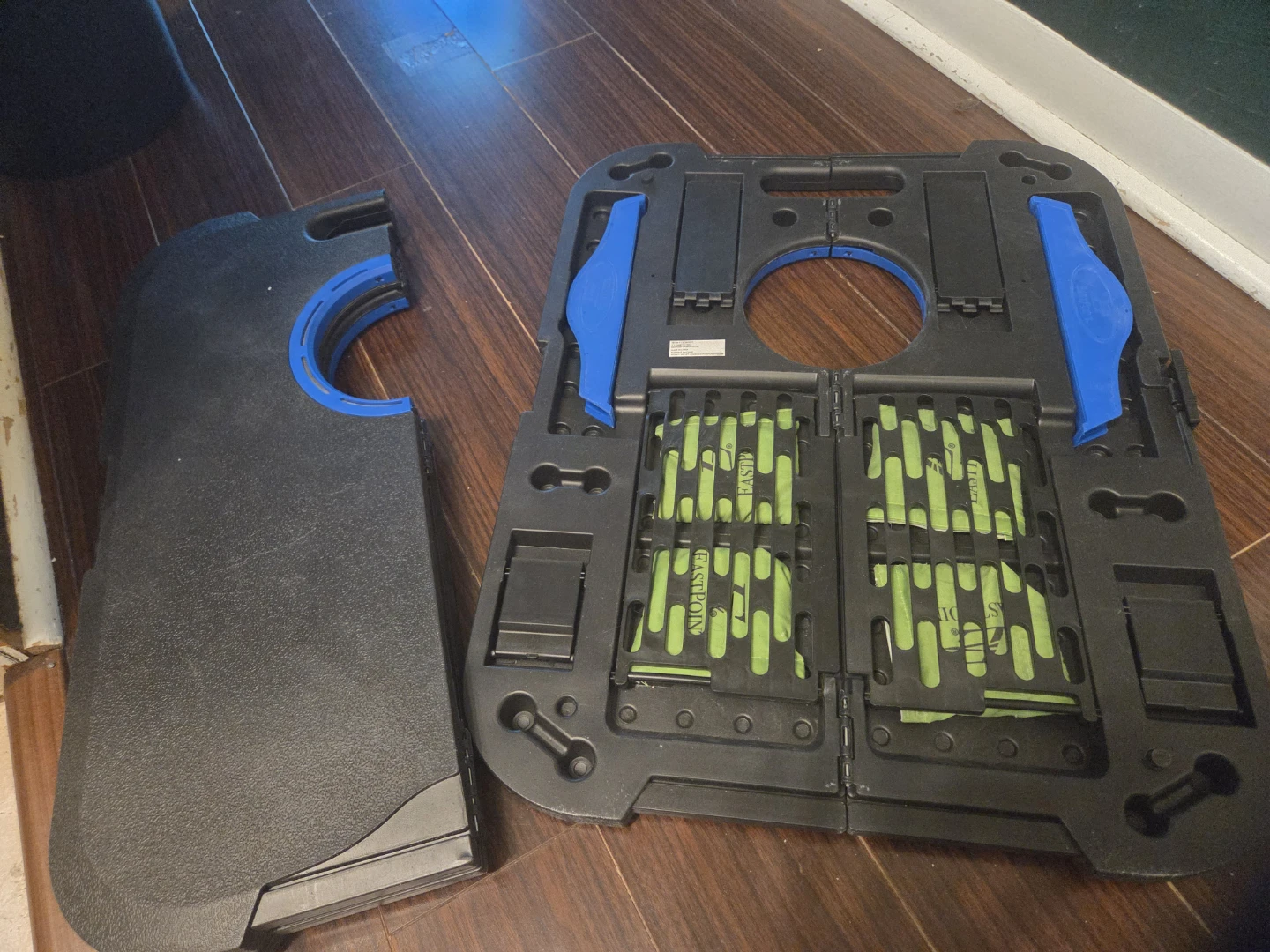 Light-Up Cornhole game - photo 2