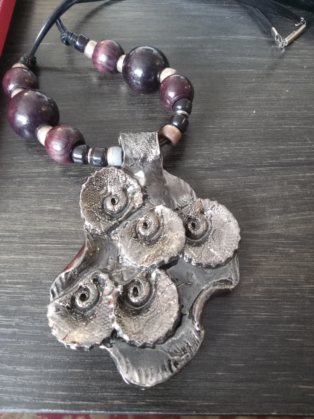 Handmade Pendant Necklace with Wooden Beads - photo 3