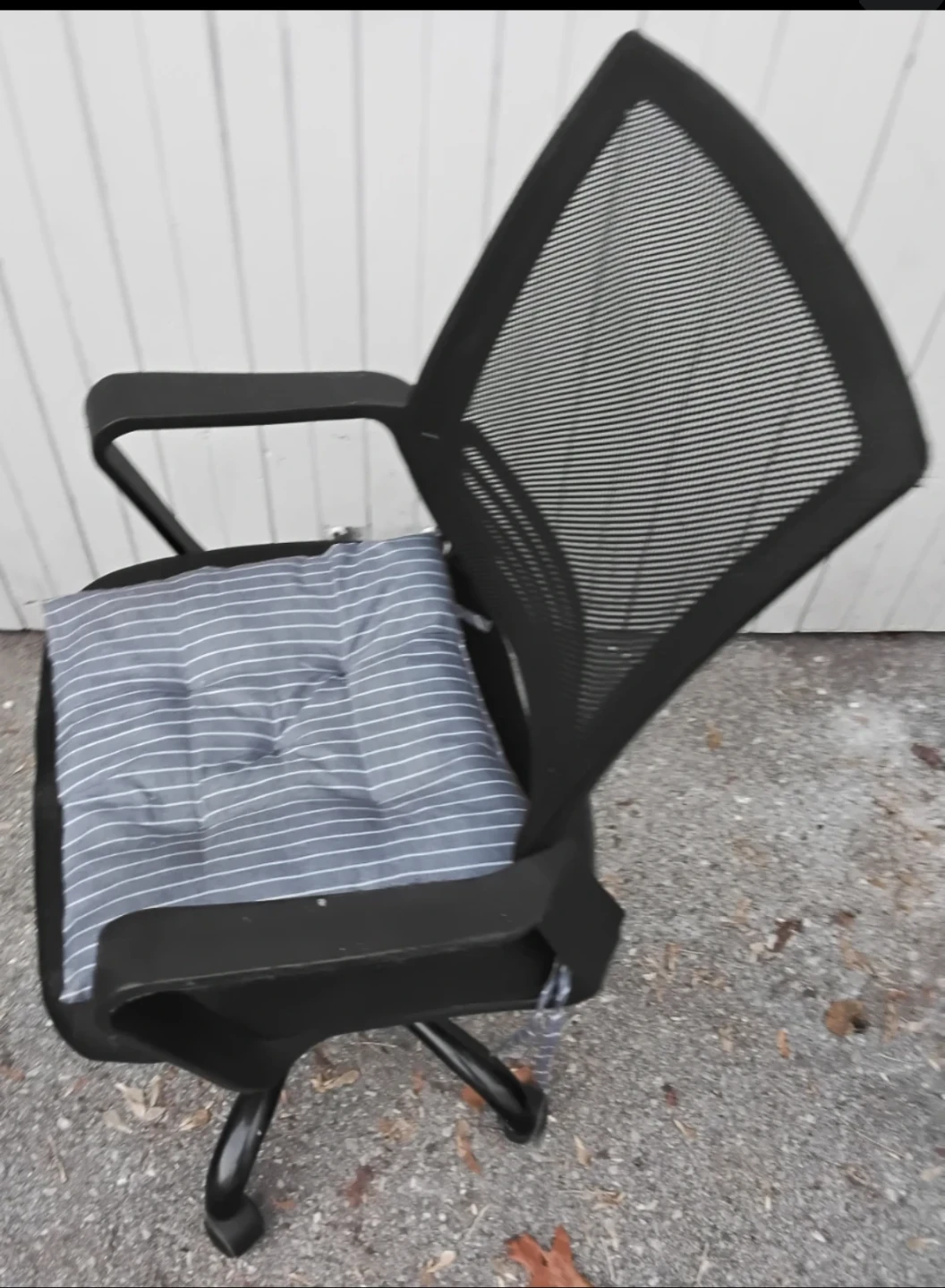 🐈‍⬛️🏴 Black Mesh Office Chair with Cushion 😃  GREAT PRICE 👍 - photo 2