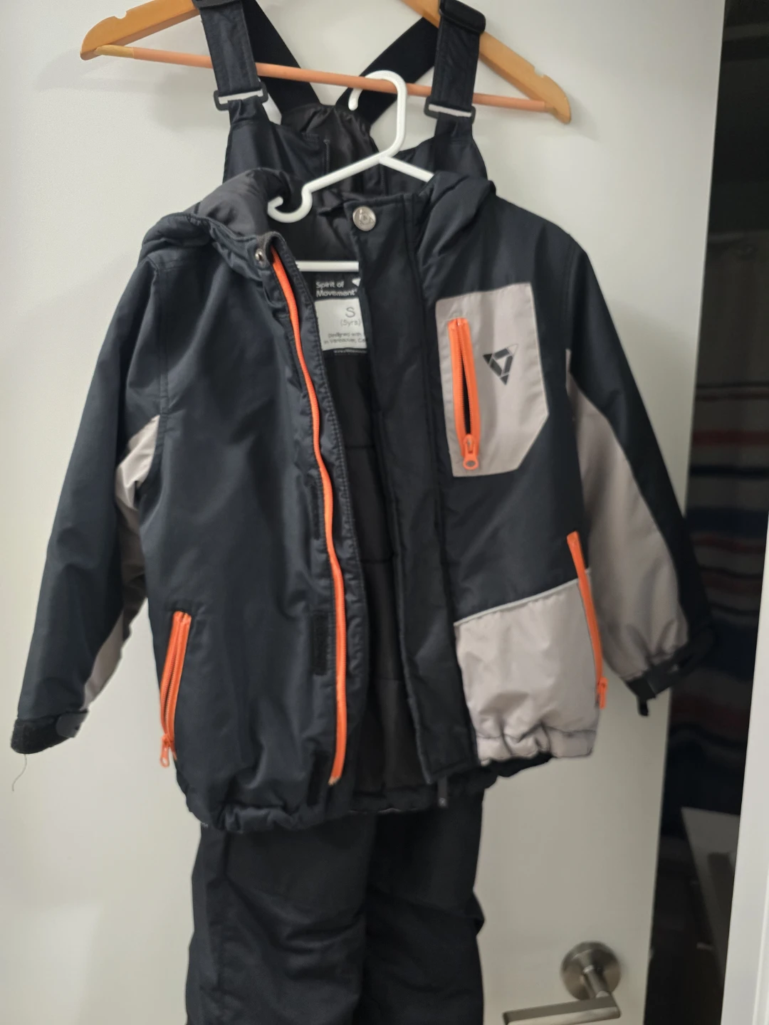 Boys Snow suit - Jacket with suspended pants - photo 3