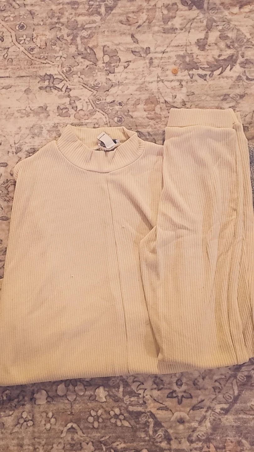 Ribbed Knit Set - Black, Grey, Cream Size M - photo 2