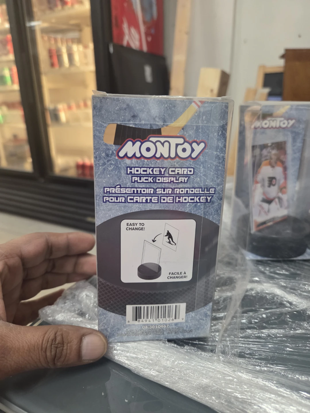 MONTOY Hockey Card Puck Display - photo 3