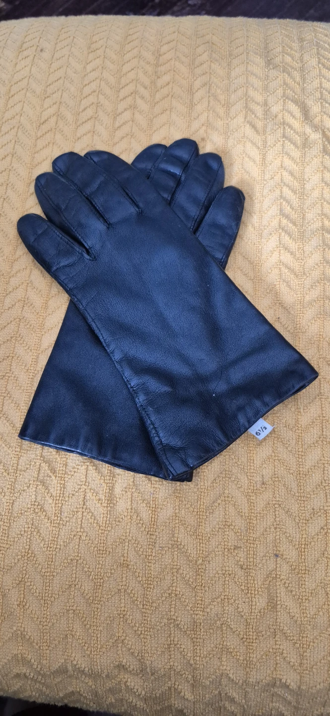 Leather Gloves - Italian Made