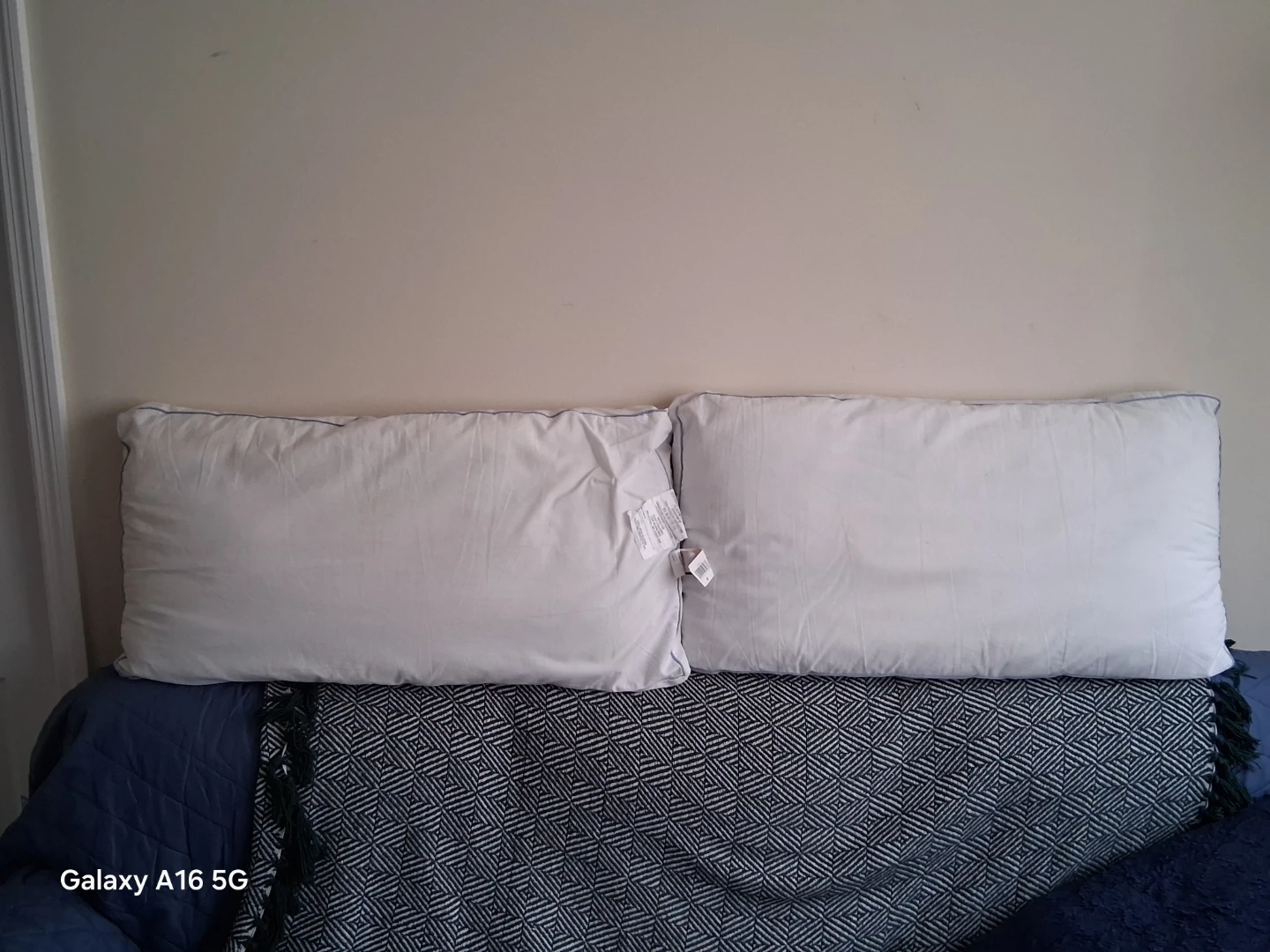 Made By Design Pillows (2 Pack) 18" x 34" - photo 4