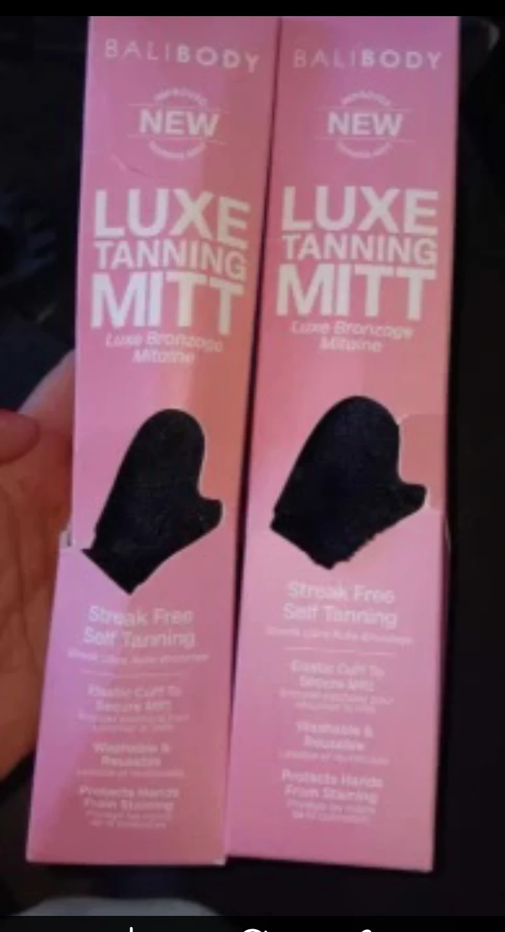 Bali Body & Bondi Sands Tanning Lotions & mitt - photo 4