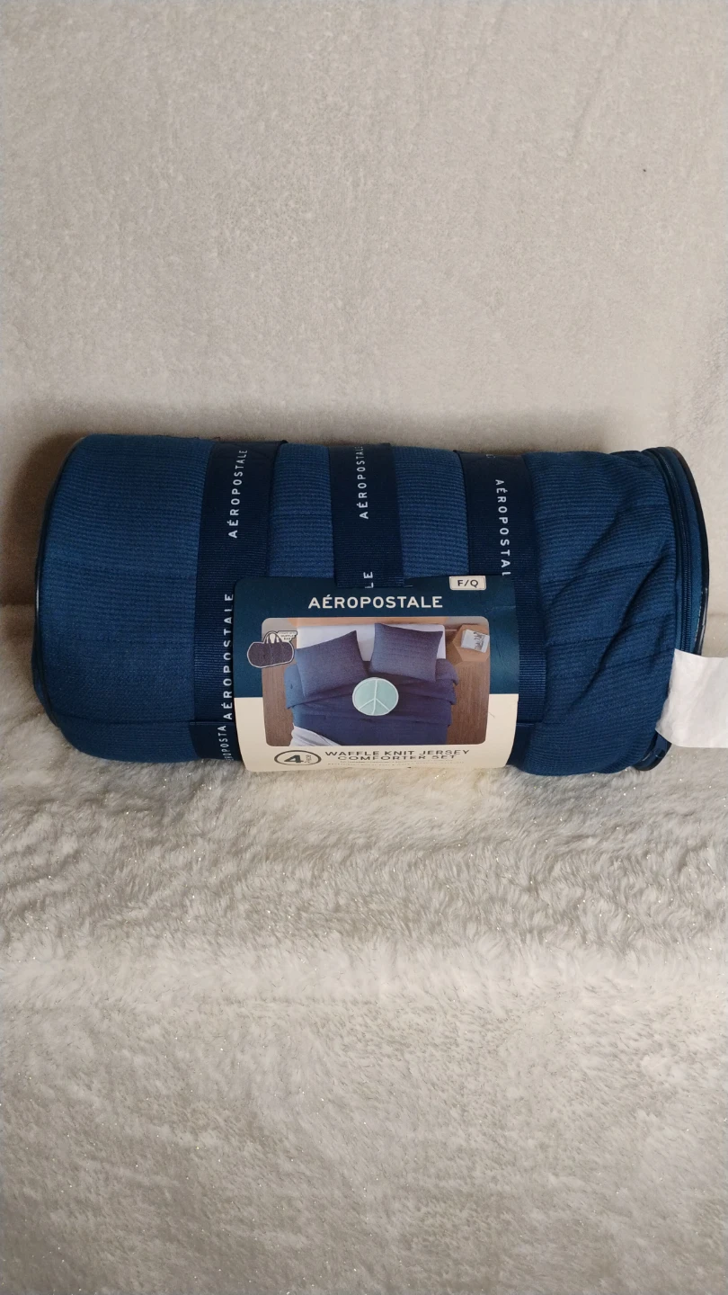 Aéropostale F/Q Waffle Knit Jersey Comforter Set