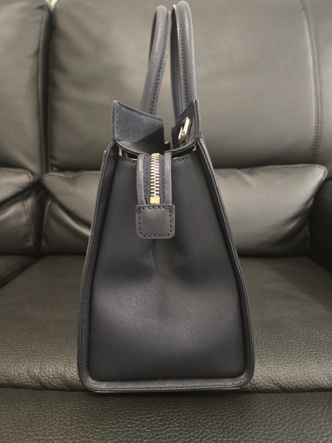 Kate Spade Navy Tote Bag – Like New - photo 5