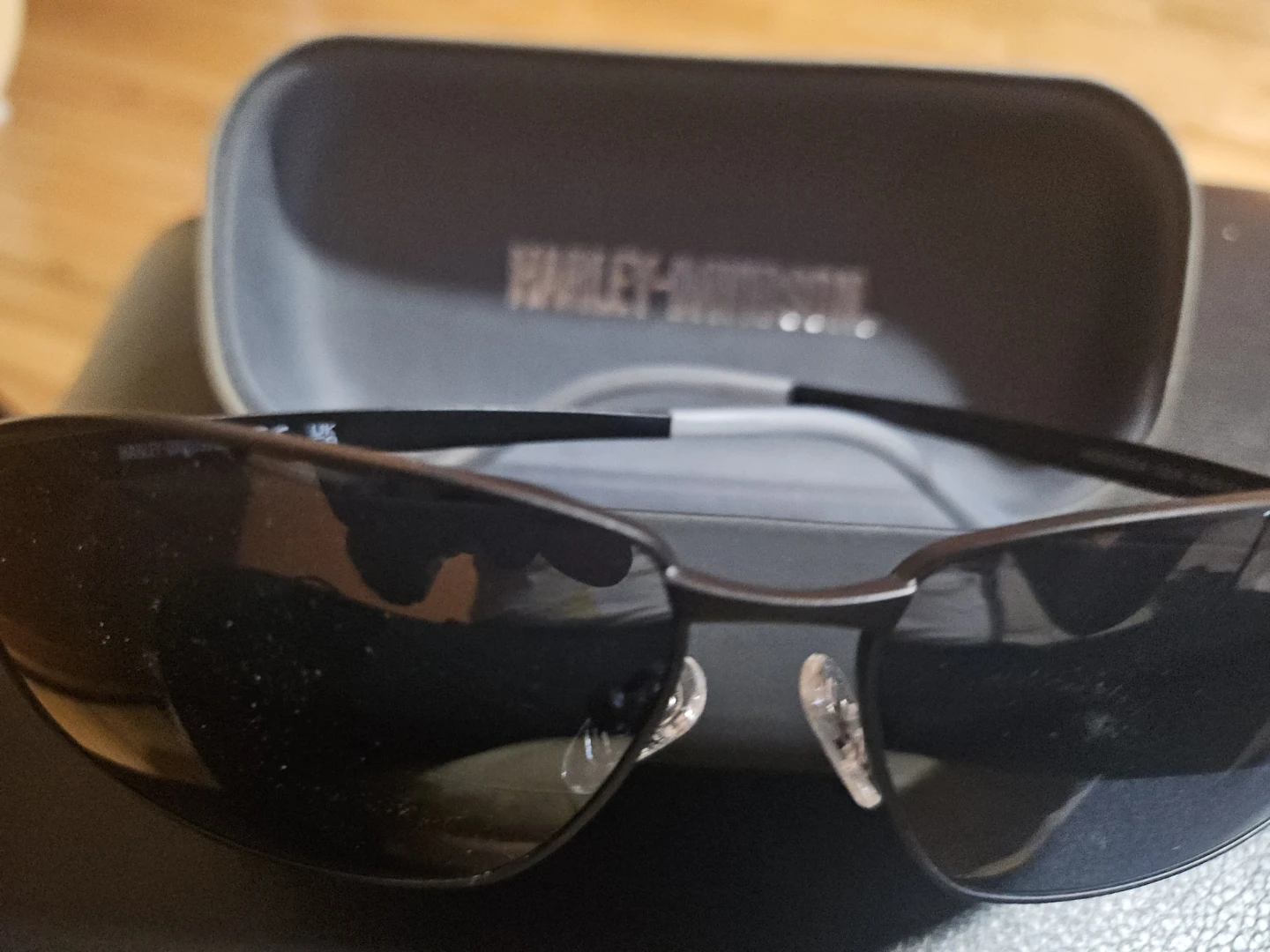 Harley-Davidson Sunglasses with Case - photo 2