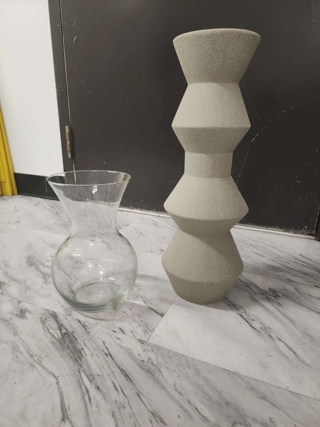 Vase Set - Clear Glass & Textured Sandstone