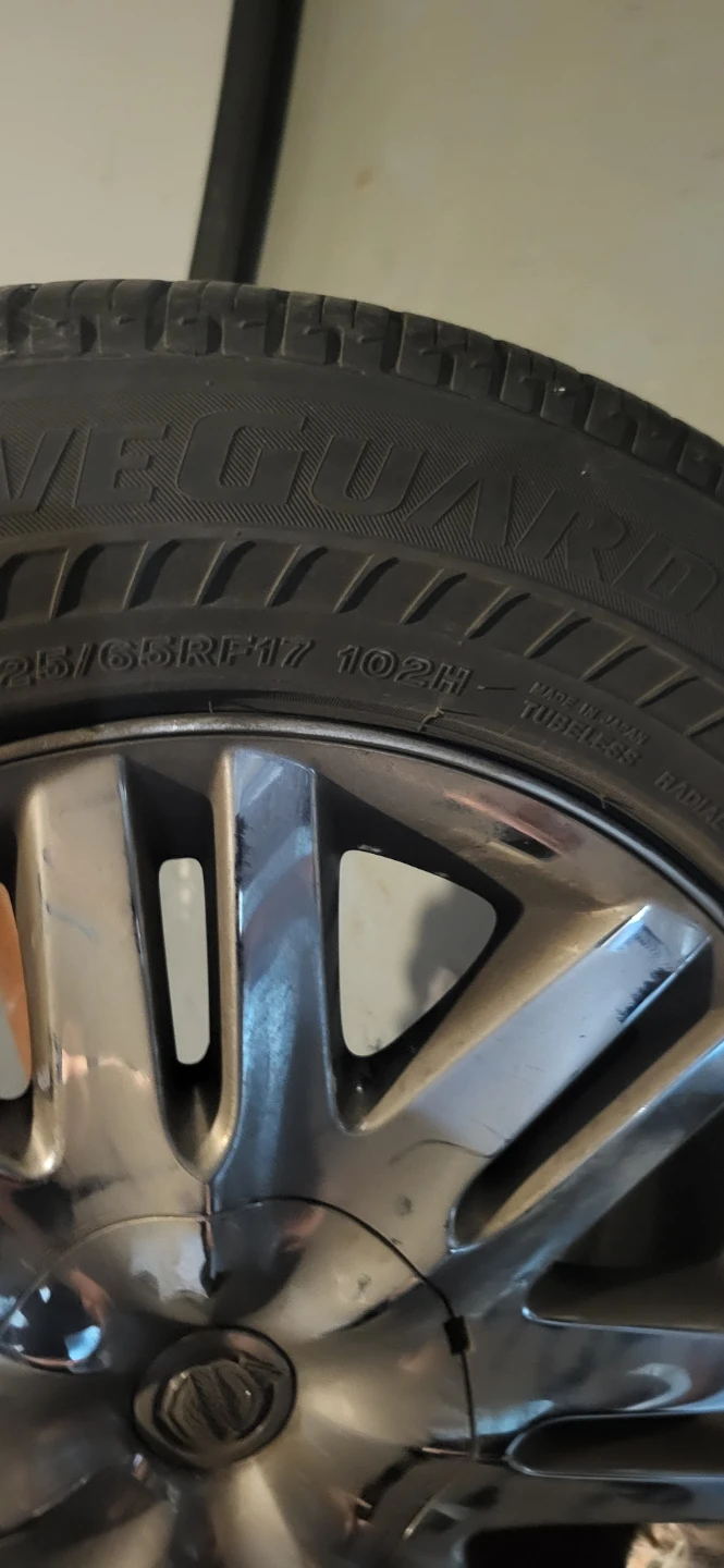 Set of Four VirtuAir Tires 225/65R17 - photo 2