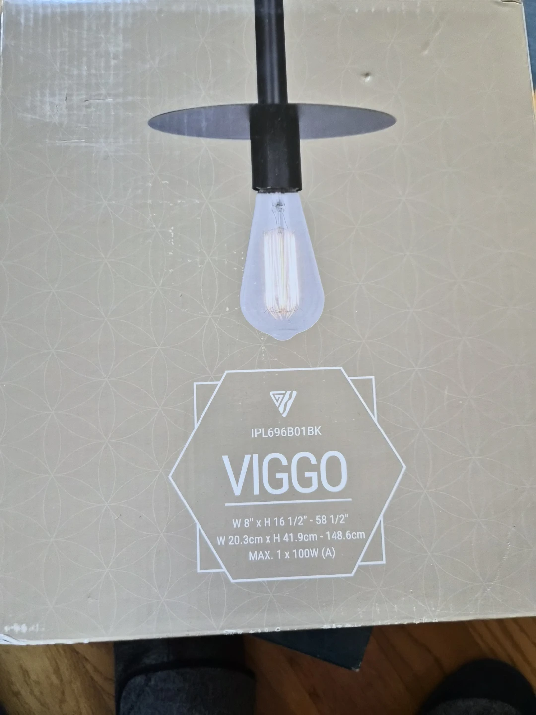 Viggo IPL696B01BK Matte Black Pendant Light