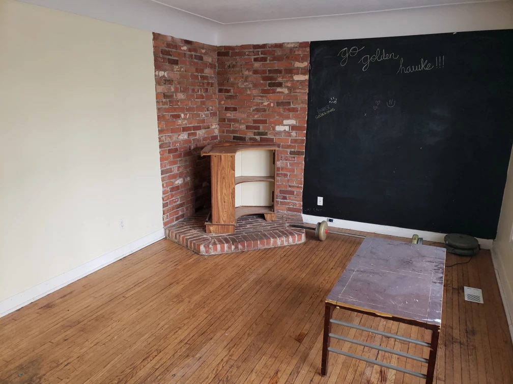 Room for rent in Waterloo for female - photo 4