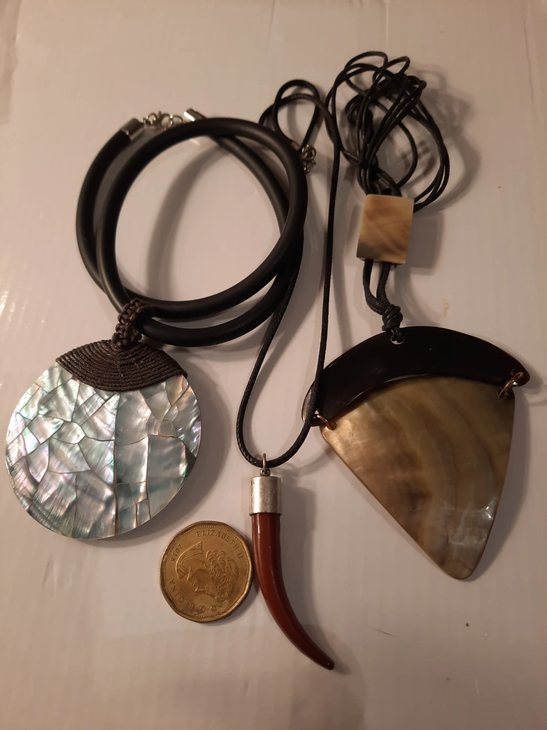 Assorted Mother of Pearl & Shell Pendants with Necklaces - photo 2