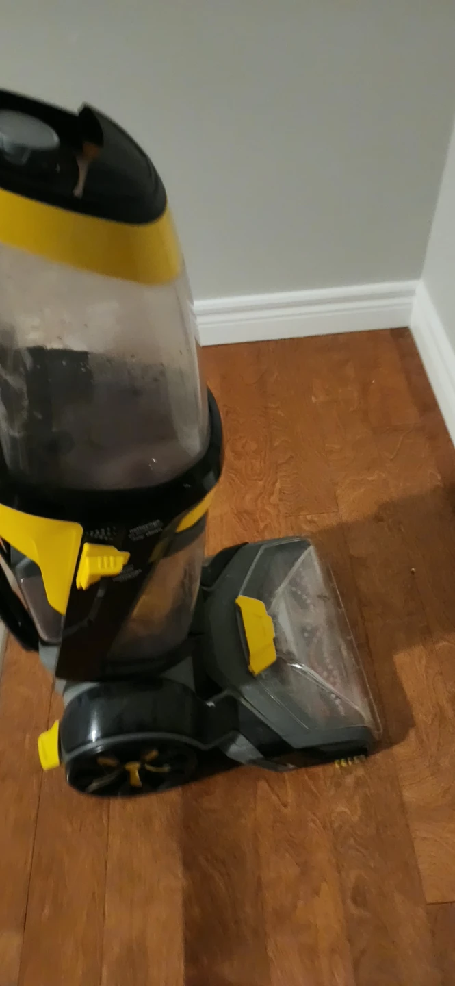 Bissell ProHeat 2X Revolution Carpet Cleaner - photo 2