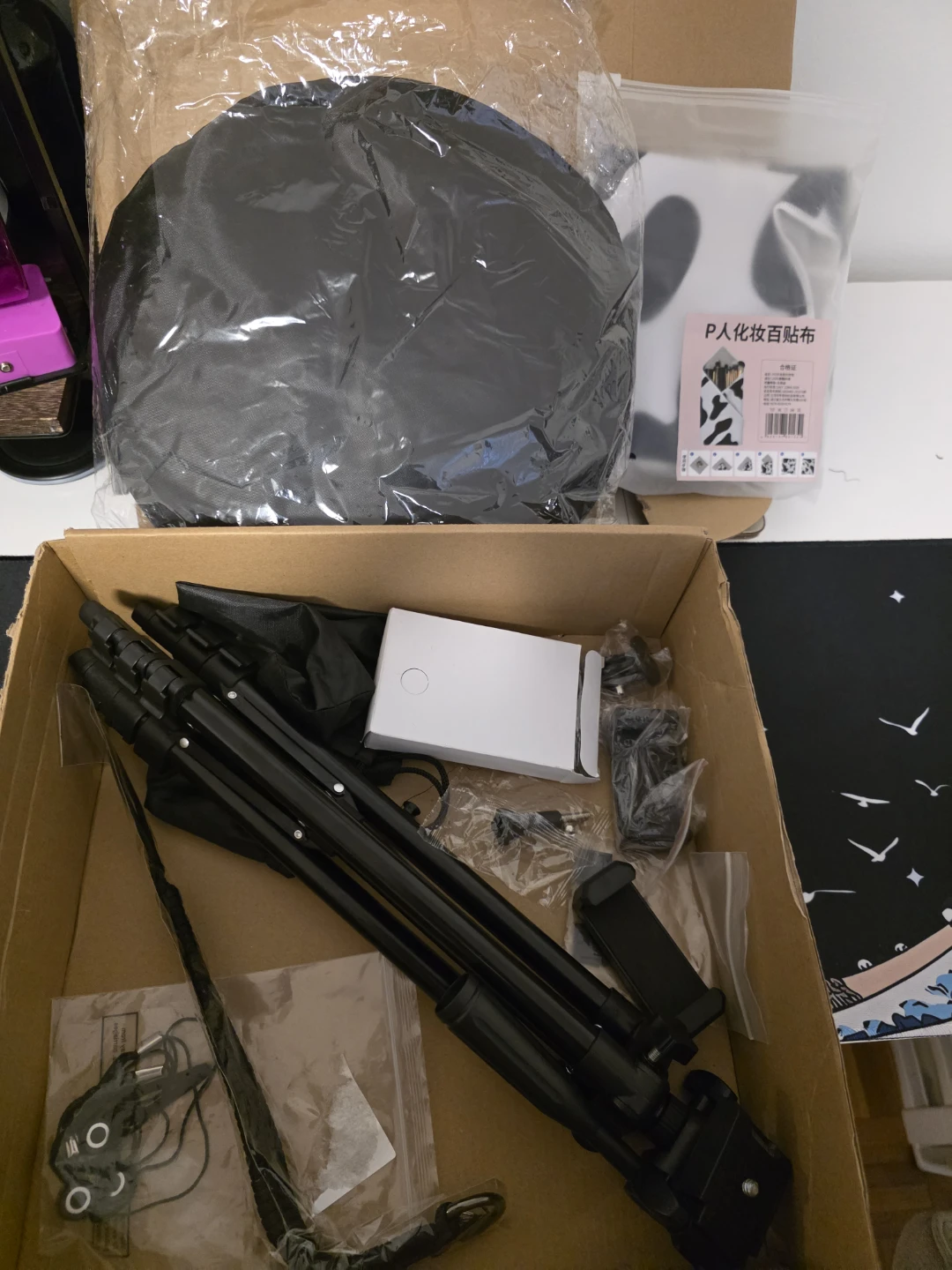 Camera Tripod with Accessories - photo 2