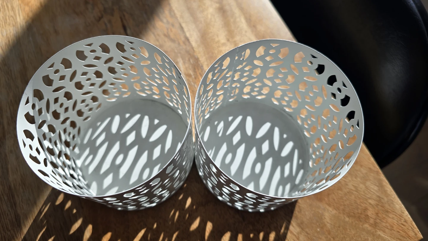 Set of 2 White Decorative Holders - photo 2