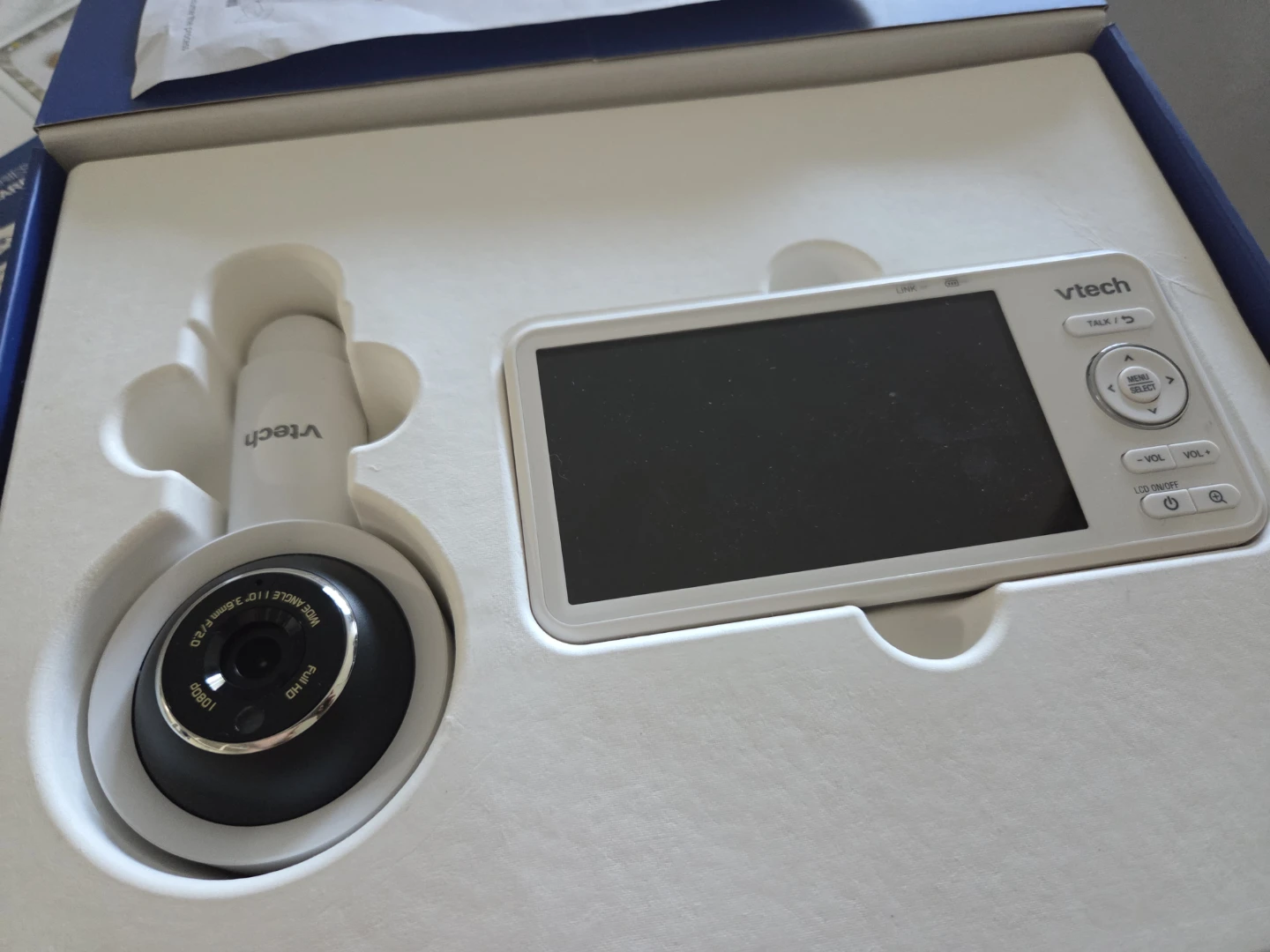 VTech V-Care Series VC2105 5" HD Baby Monitor - New - photo 3