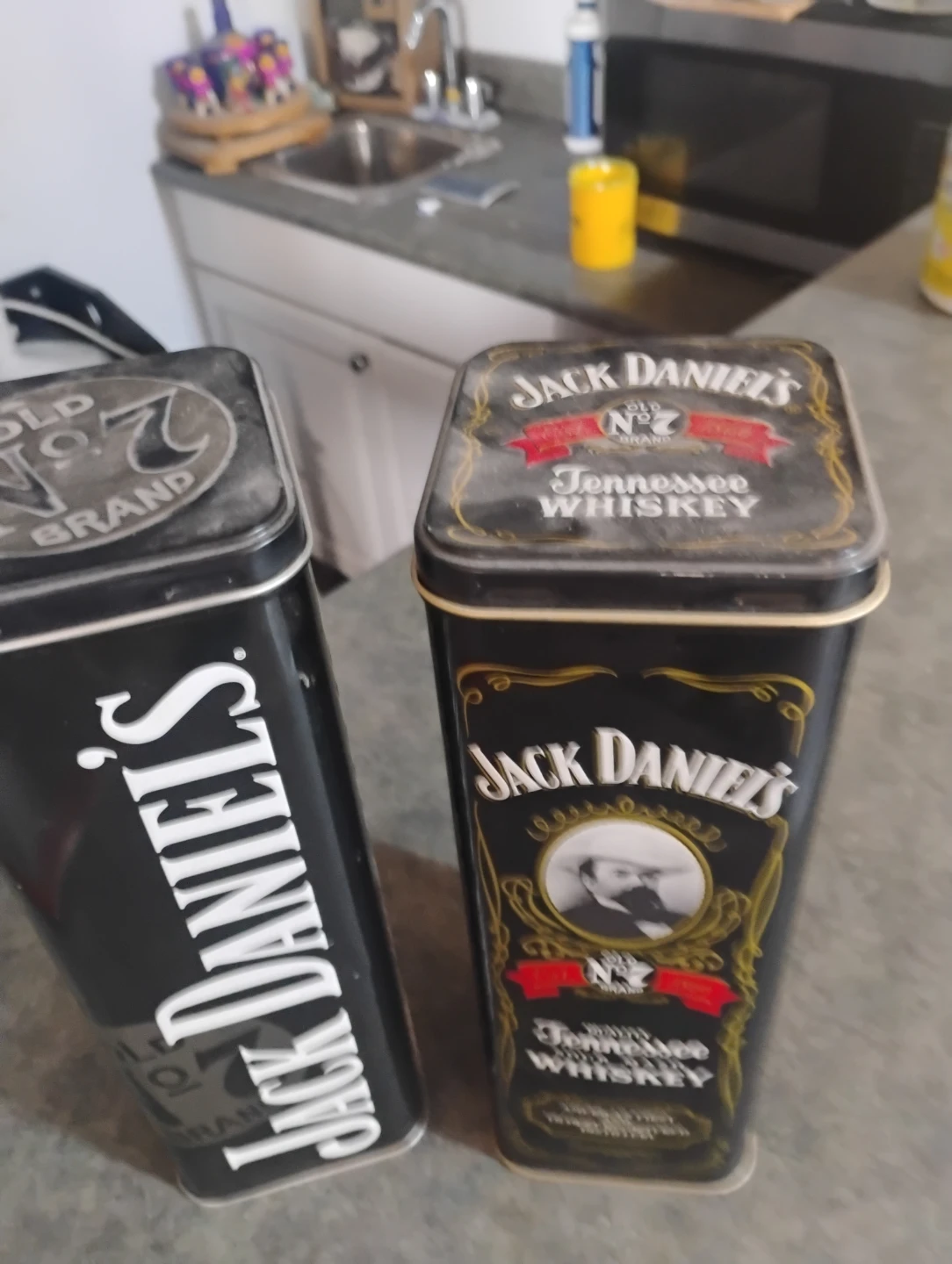 Set of 2 Jack Daniel's Tennessee Whiskey Tins - photo 2