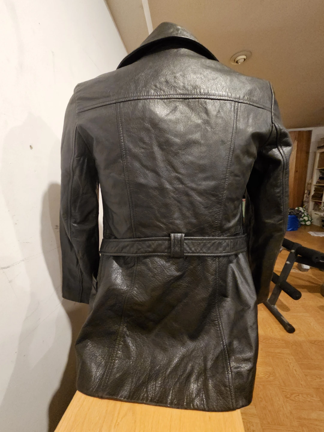 Genuine Leather Black Coat - Size M - photo 2