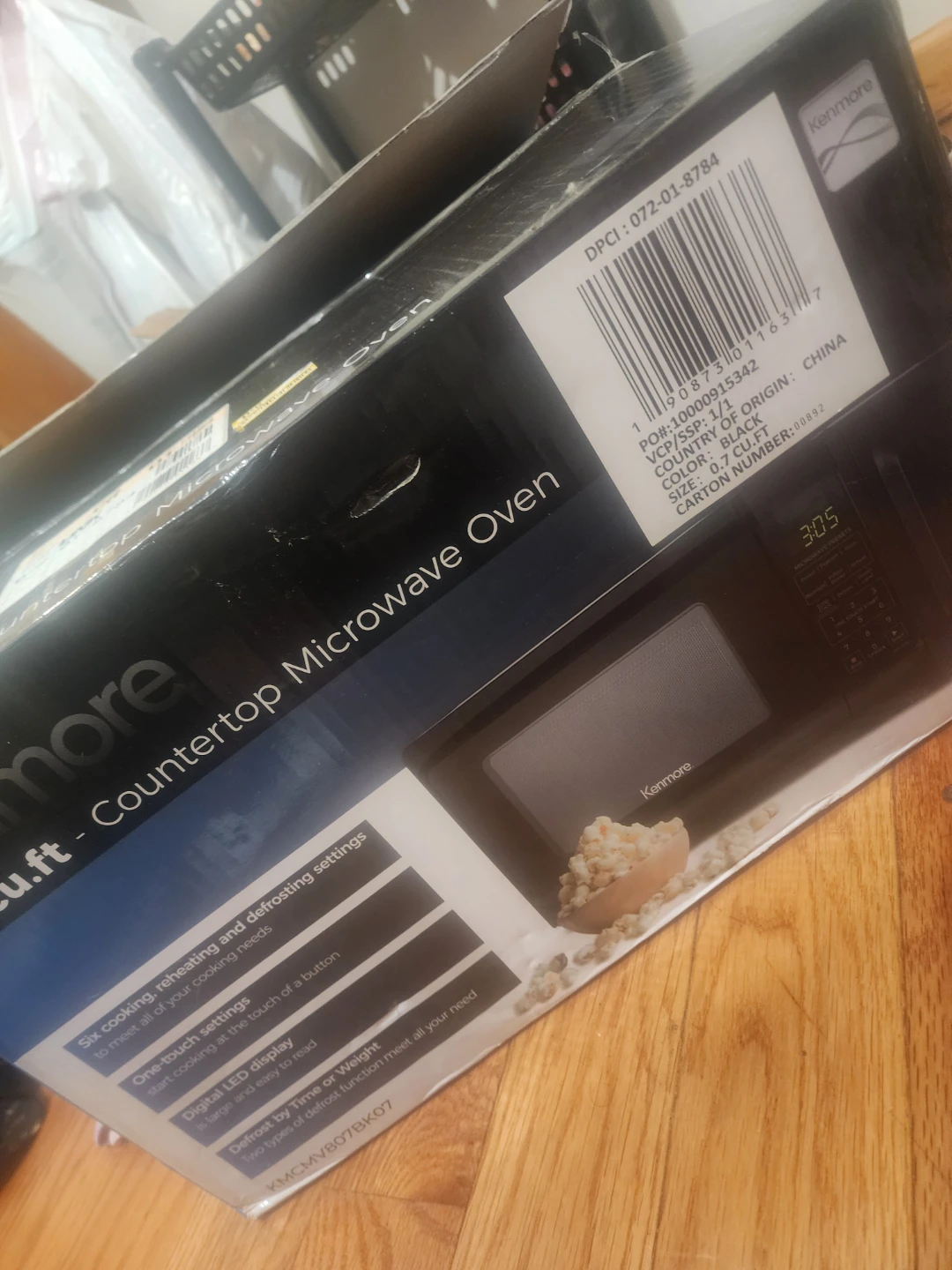 Kenmore 0.7 cu.ft. Countertop Microwave Oven - photo 2