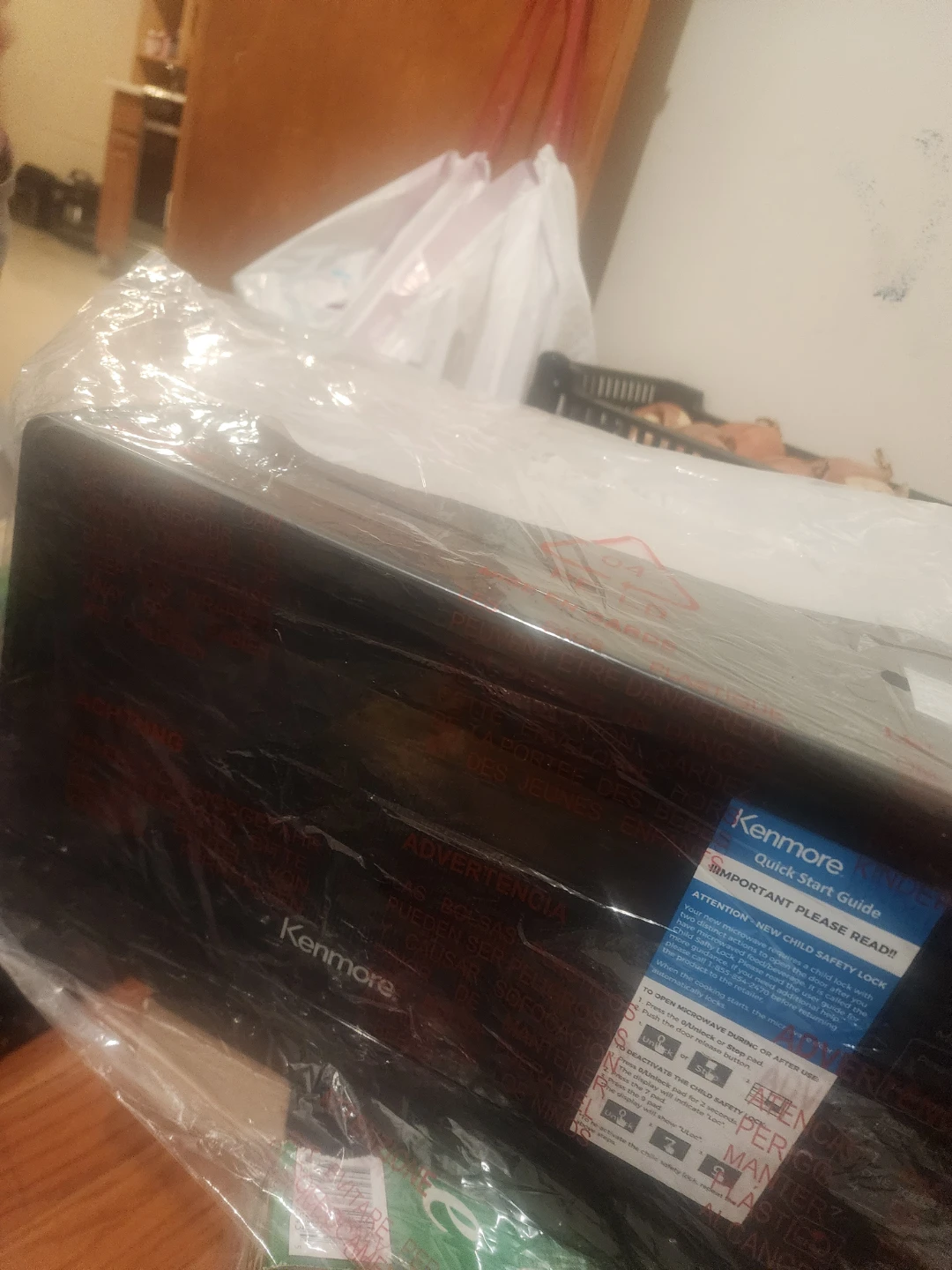 Kenmore 0.7 cu.ft. Countertop Microwave Oven - photo 3